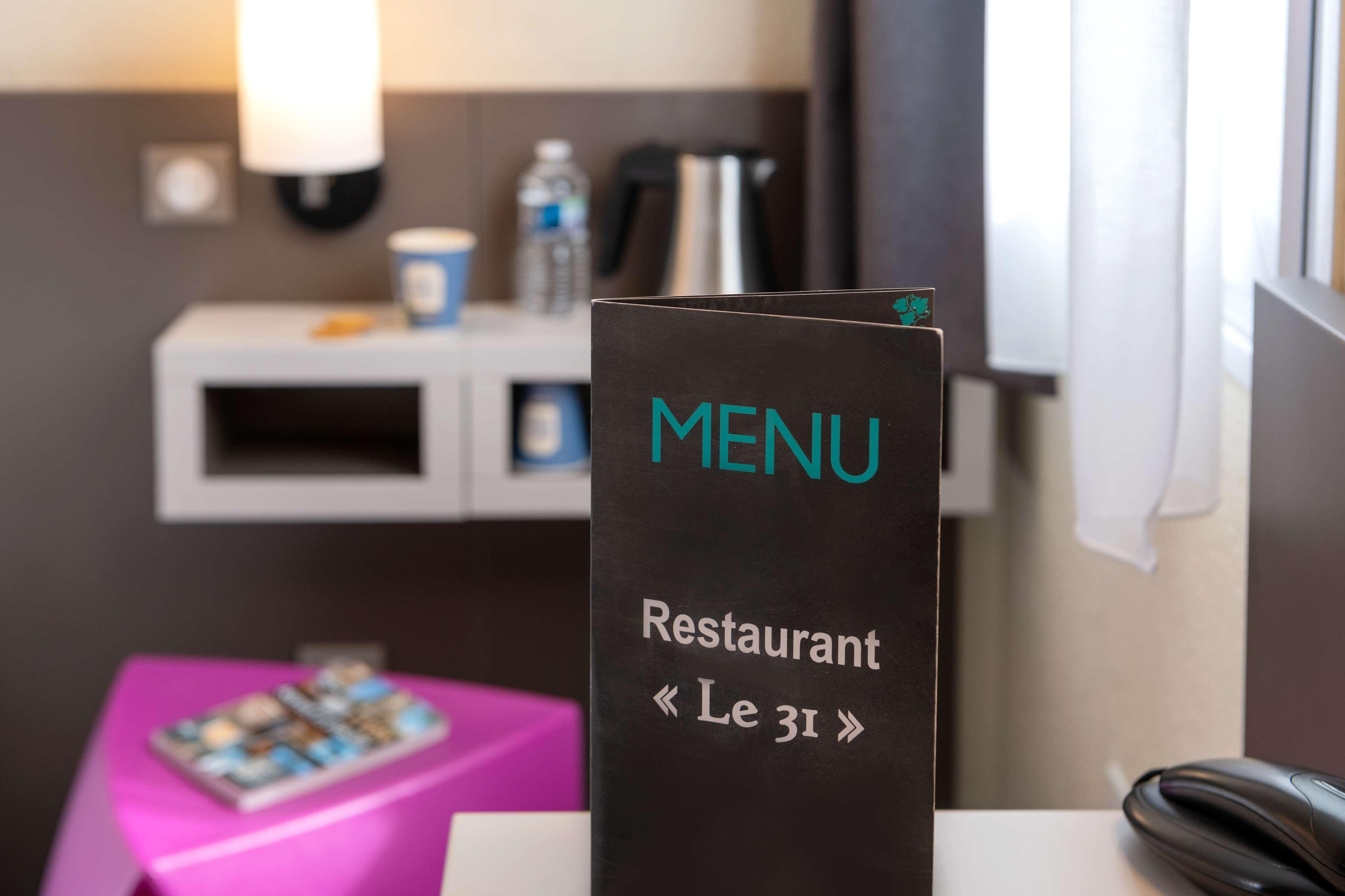 Kyriad Hotel Lyon Givors Bagian luar foto